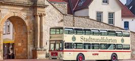 Traditionsbus der Stadtrundfahrten am Heger Tor in Osnabrück
