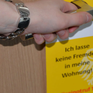 Türschild Trickbetrug