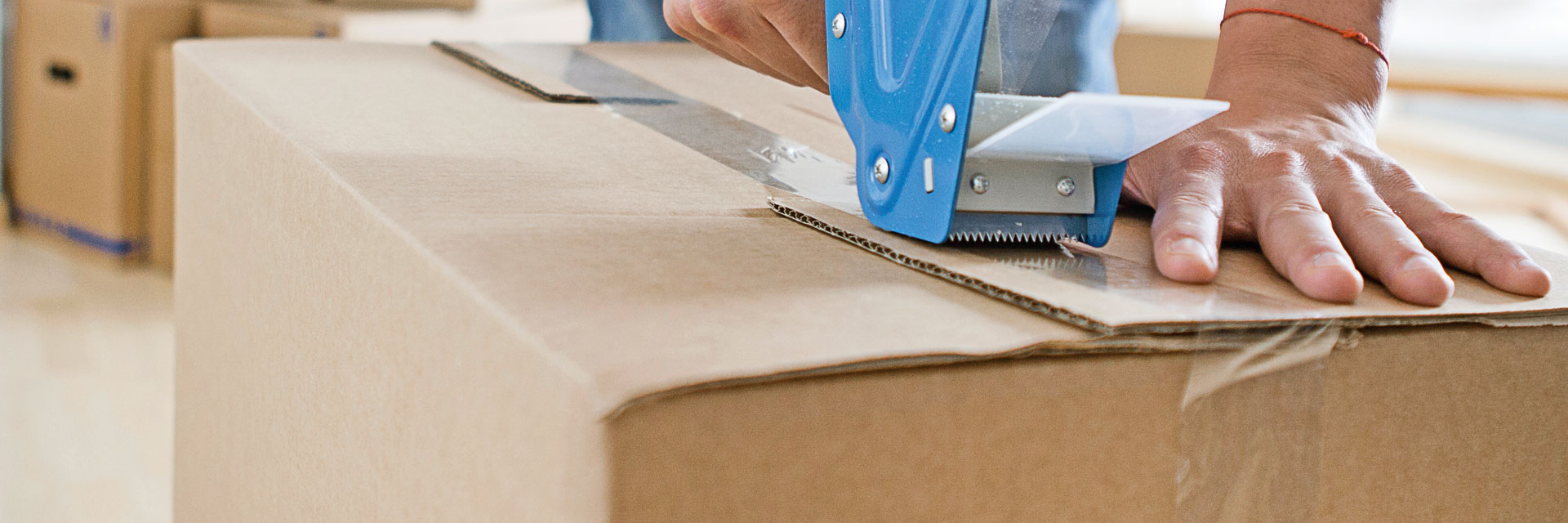 Umzug Mit Dem Stromvertrag Das Kleine 1x1 Der An Ab Und