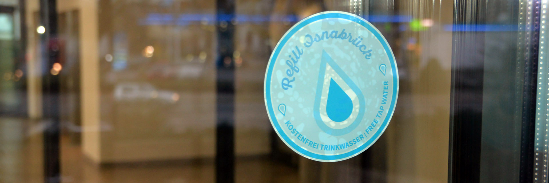 Refill Aufkleber im Servicezentrum